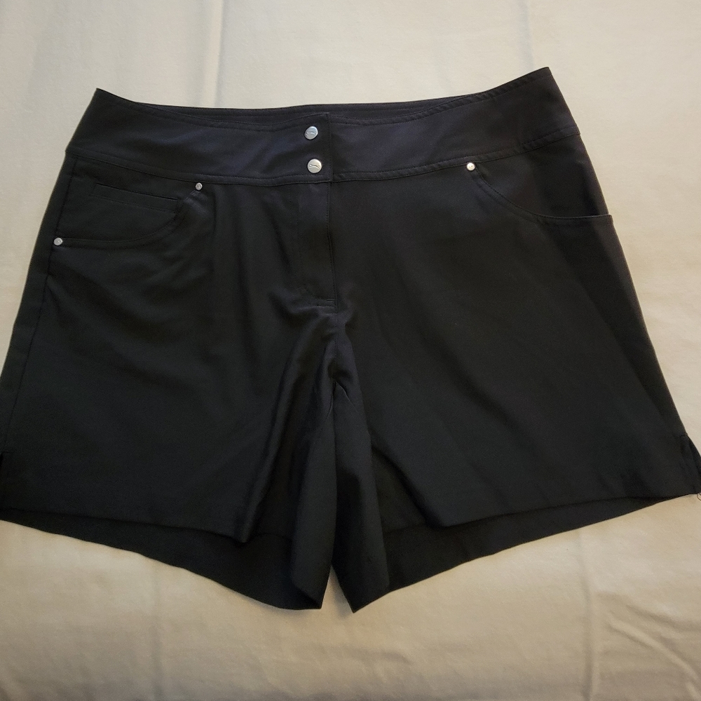SLAZENGER golf shorts. Black, size 10